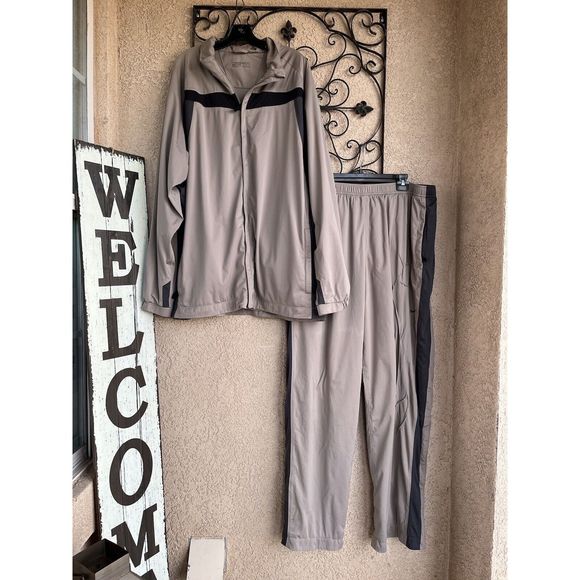 Nike Golf Fit Storm Windbreaker Set - Size 2X - Tan (jacket & Pants)
